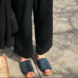 GeeWahWah navy suede slide / size 7